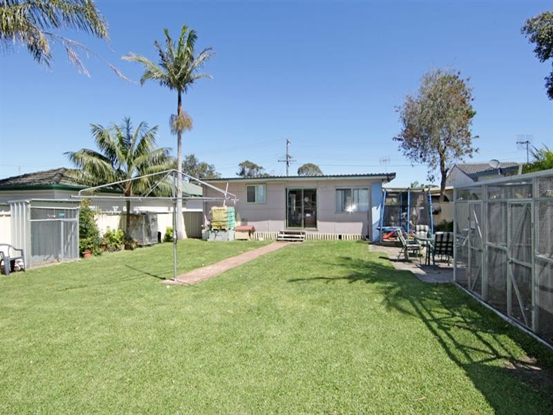 11 Oxley Road, Killarney Vale NSW 2261