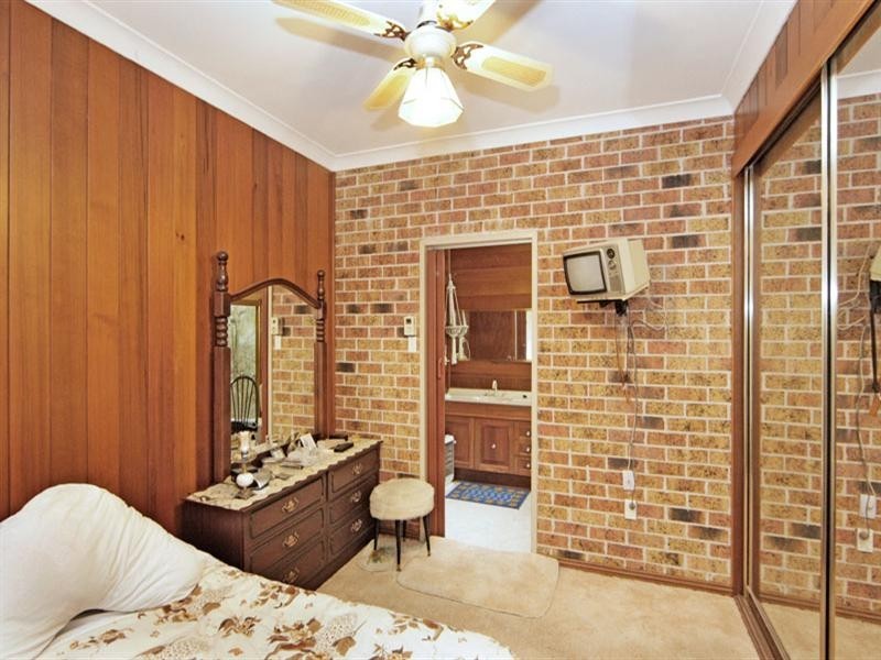 40 Sabrina Avenue, Bateau Bay NSW 2261