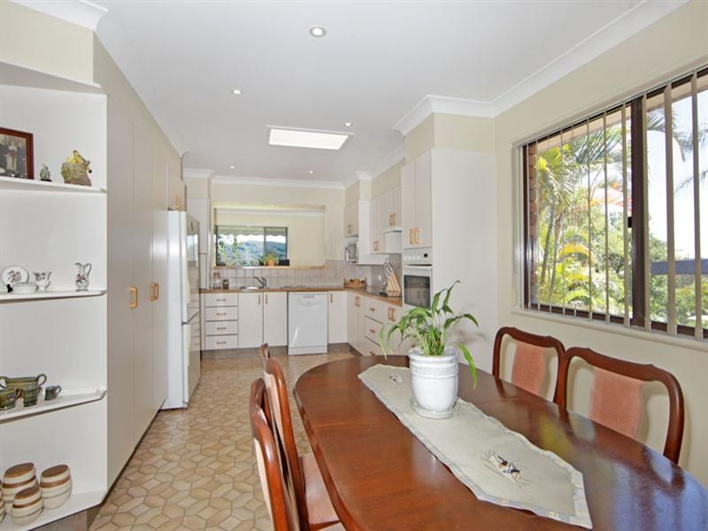 21 Berne Street, Bateau Bay NSW 2261