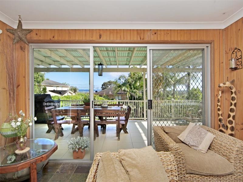 5 Mossman Avenue, Bateau Bay NSW 2261