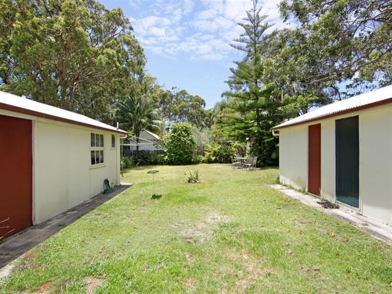 14 Moronga Street, Bateau Bay NSW 2261