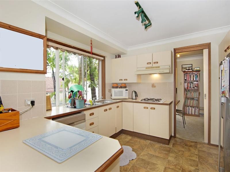 3 Montana Place, Bateau Bay NSW 2261