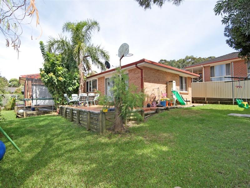 3 Montana Place, Bateau Bay NSW 2261