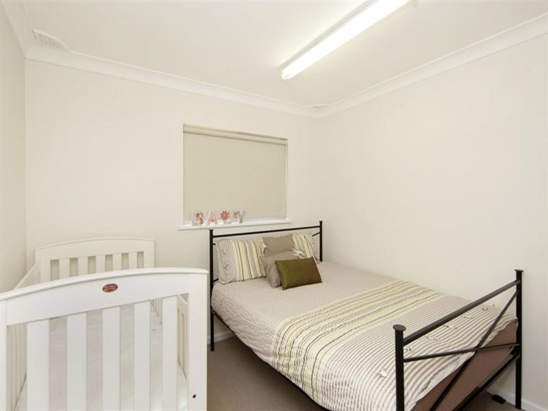 19 Rushby Street, Bateau Bay NSW 2261