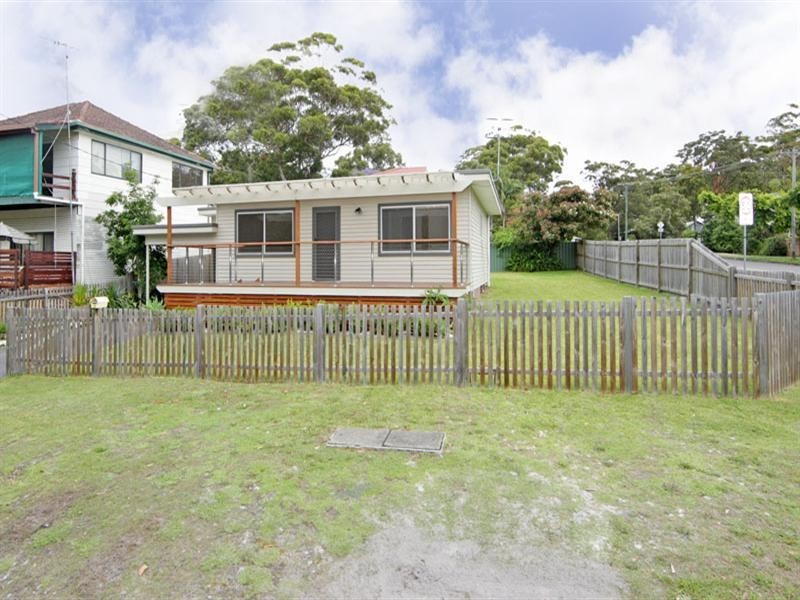 19 Rushby Street, Bateau Bay NSW 2261