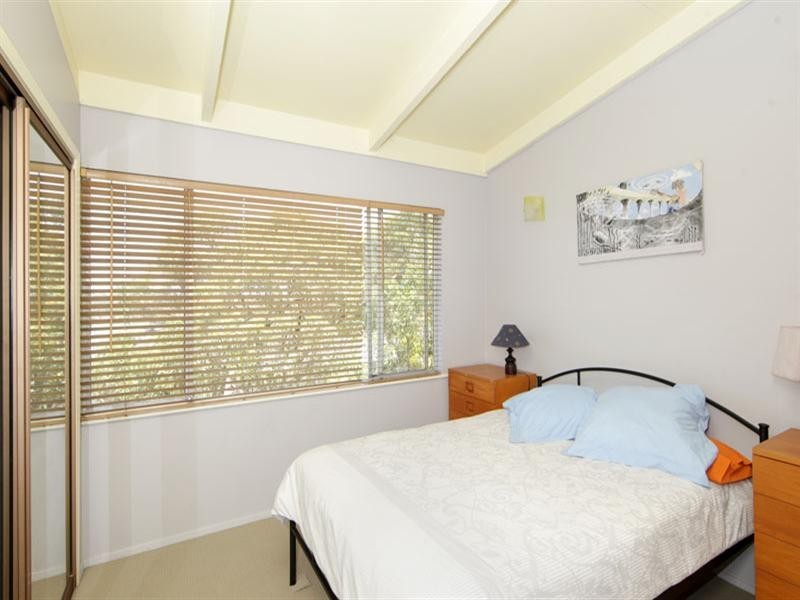 18 Mossman Avenue, Bateau Bay NSW 2261