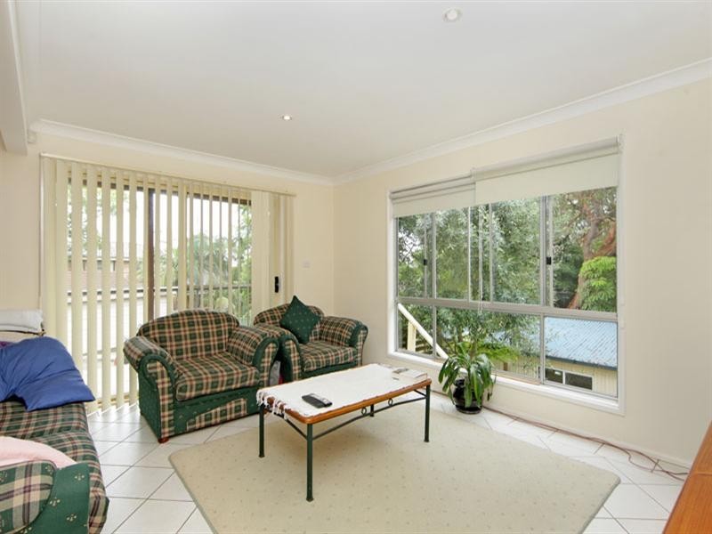 15 Rickard Street, Bateau Bay NSW 2261