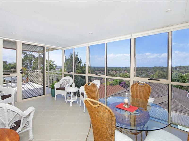 52 Promenade Avenue, Bateau Bay NSW 2261