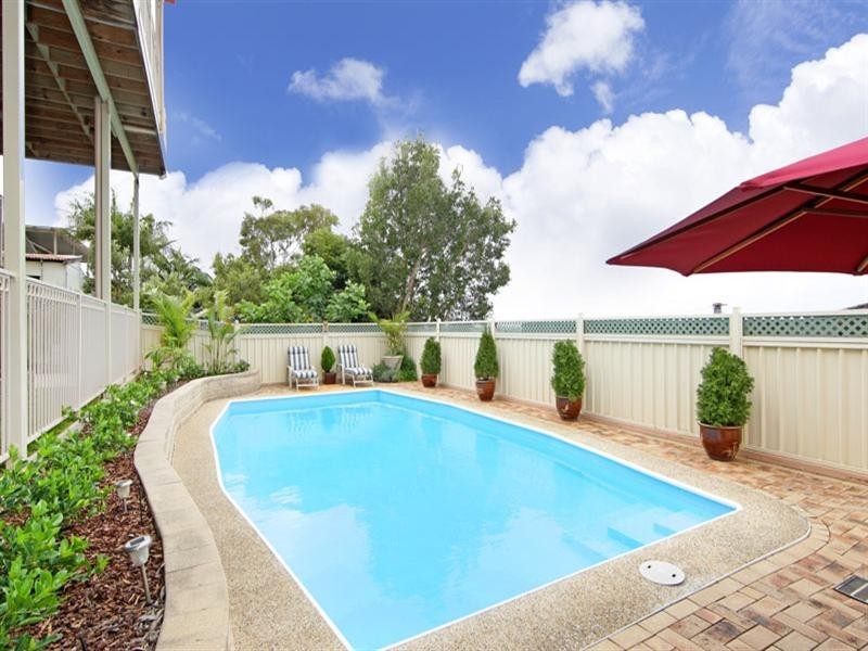 52 Promenade Avenue, Bateau Bay NSW 2261