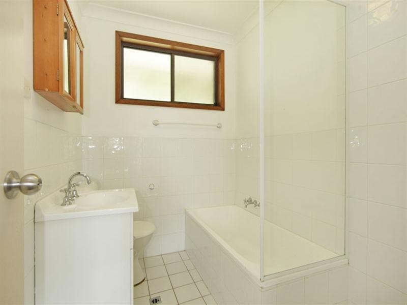 29 Pindarri Avenue, Berkeley Vale NSW 2261