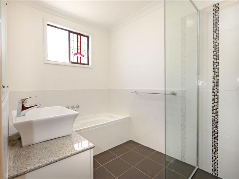 49 Sierra Avenue, Bateau Bay NSW 2261