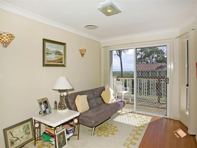 10 Mermaid Drive, Bateau Bay NSW 2261