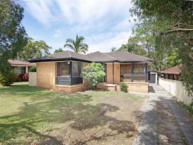 14 Marlowe Road, Bateau Bay NSW 2261