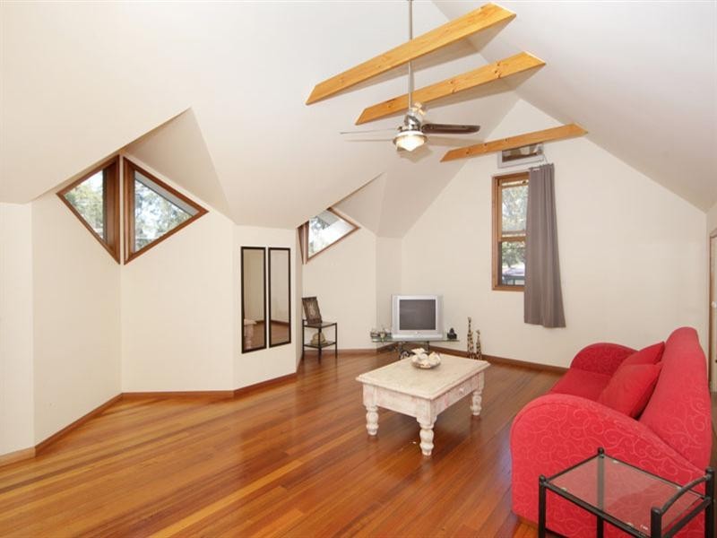 3 Lakin Street, Bateau Bay NSW 2261