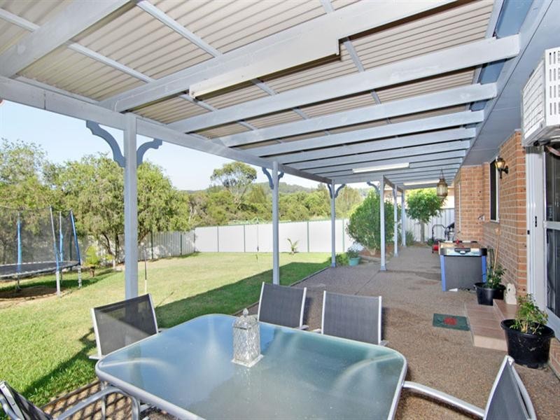 35 Lancaster Parade, Bateau Bay NSW 2261