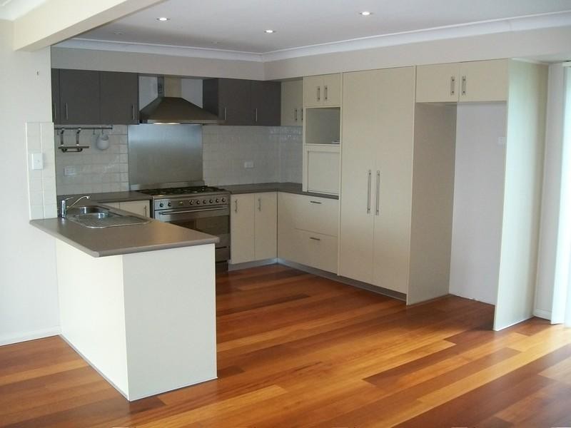 51 Kipling Drive, Bateau Bay NSW 2261