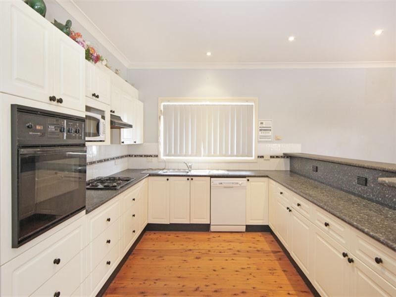 37 Pacific Street, Long Jetty NSW 2261