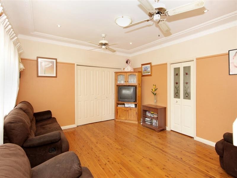 37 Pacific Street, Long Jetty NSW 2261