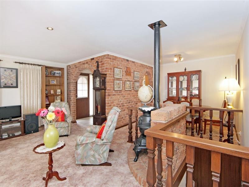 20 Curzon Avenue, Bateau Bay NSW 2261