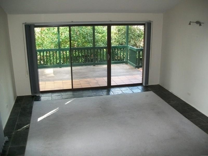 23 Kilkenny Parade, Berkeley Vale NSW 2261