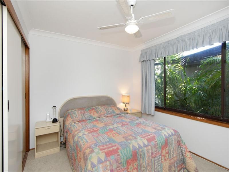 17 Keats Avenue, Bateau Bay NSW 2261