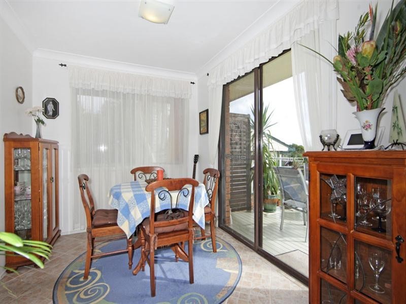 1 Jonathon Close, Bateau Bay NSW 2261