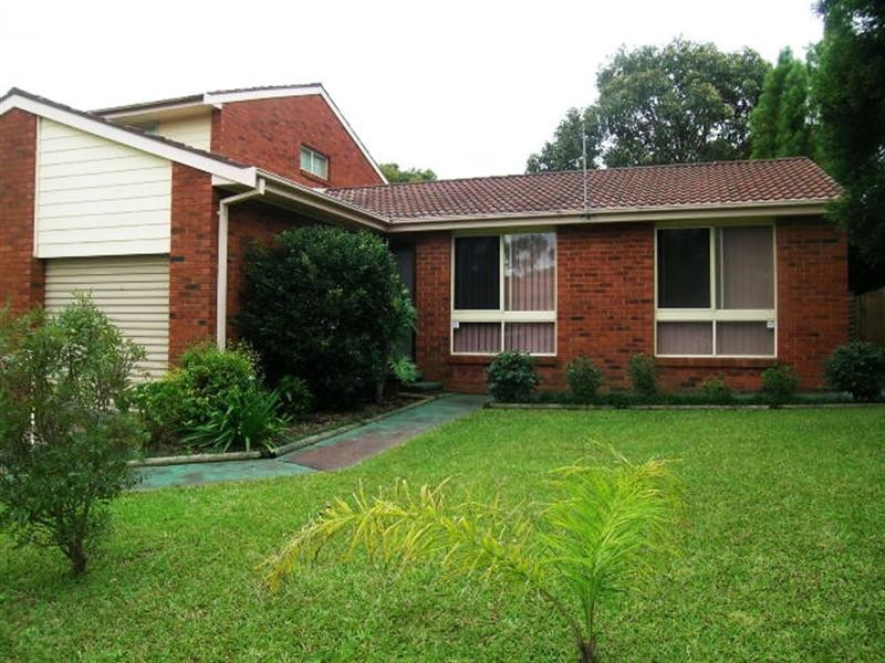 18/1 Hobbs Close, Bateau Bay NSW 2261