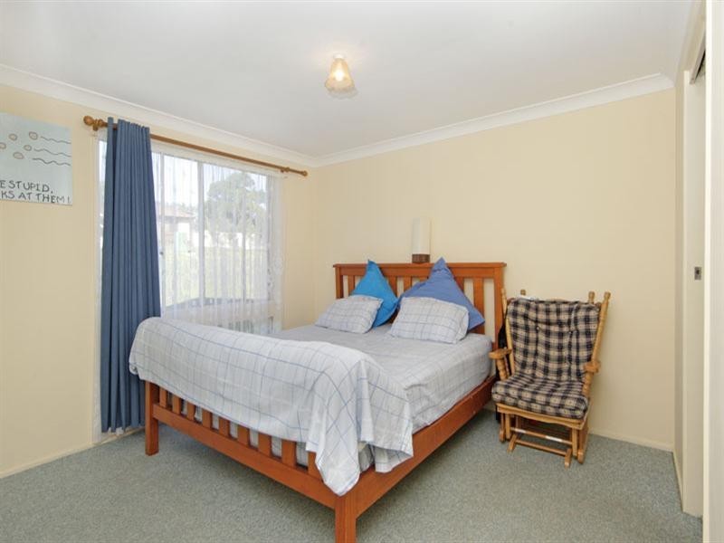 197 Cresthaven Avenue, Bateau Bay NSW 2261