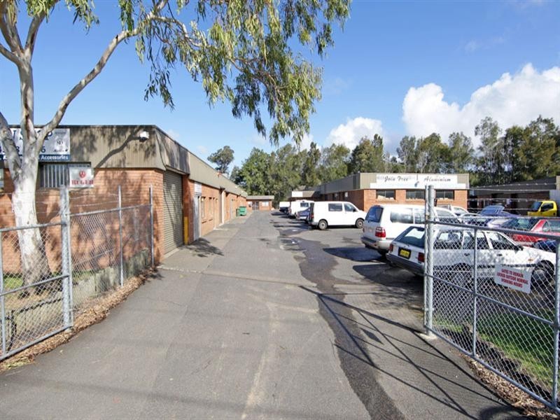 3/2-4 Clare Mace Crescent, Berkeley Vale NSW 2261