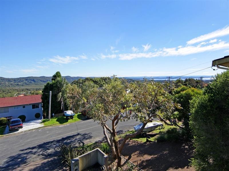 56 Kipling Drive, Bateau Bay NSW 2261