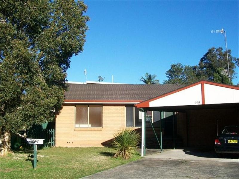 1/308 Lakedge Avenue, Berkeley Vale NSW 2261