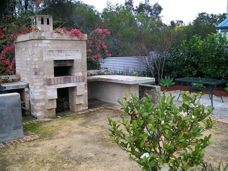 40 Kathleen White Crescent, Killarney Vale NSW 2261