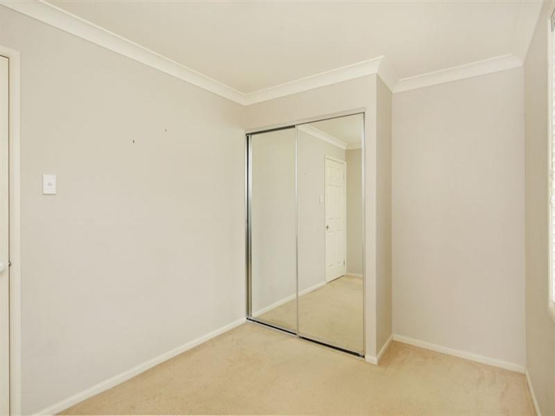 25 Passage Road, Bateau Bay NSW 2261