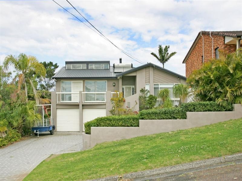14 Mossman Avenue, Bateau Bay NSW 2261