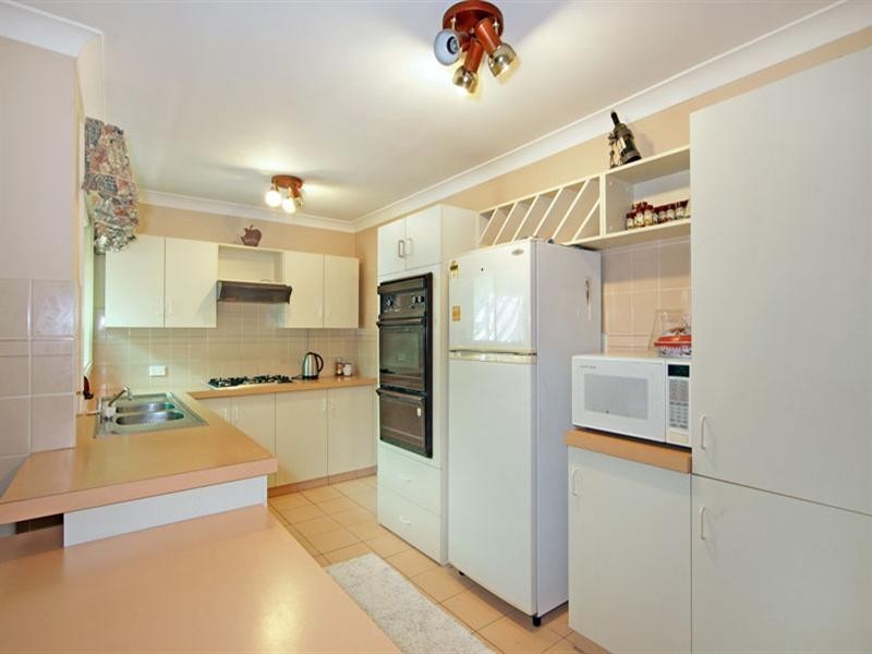 3 Lamb Close, Bateau Bay NSW 2261