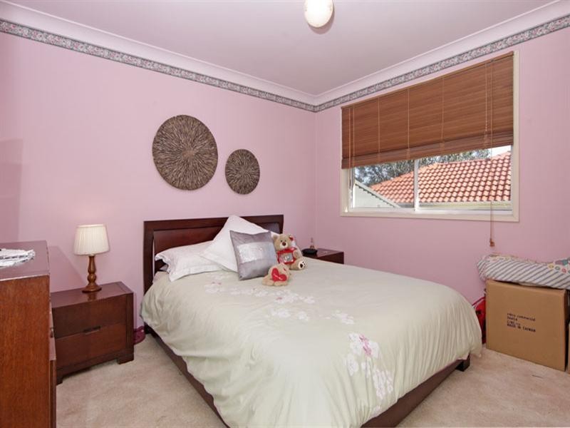 3 Lamb Close, Bateau Bay NSW 2261
