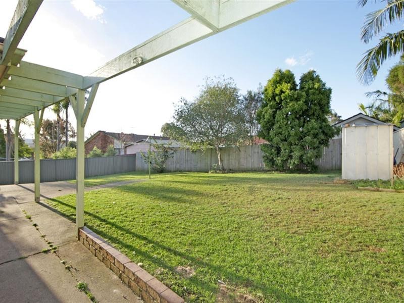 3 Lamb Close, Bateau Bay NSW 2261