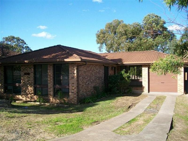 11 Morley Avenue, Bateau Bay NSW 2261