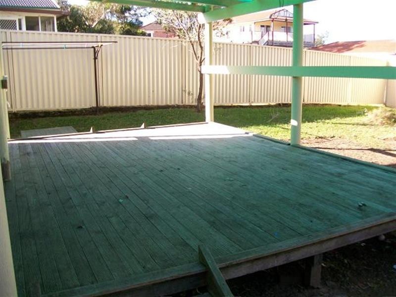 11 Morley Avenue, Bateau Bay NSW 2261