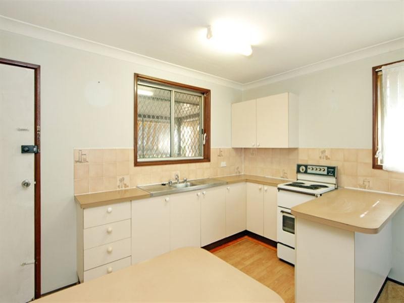 13 Macarthur Street, Killarney Vale NSW 2261