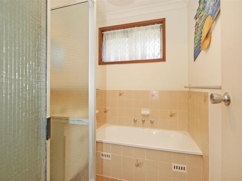 13 Macarthur Street, Killarney Vale NSW 2261