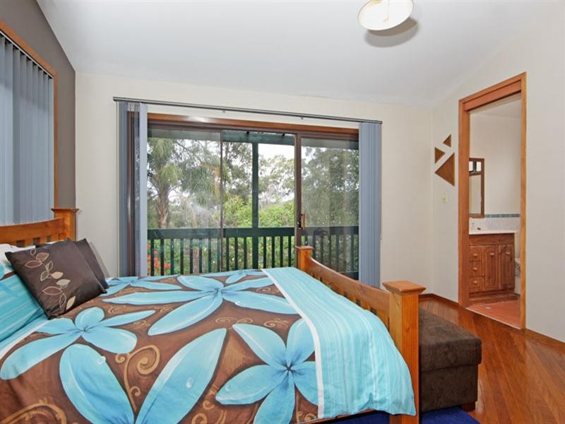 23 Kilkenny Parade, Berkeley Vale NSW 2261