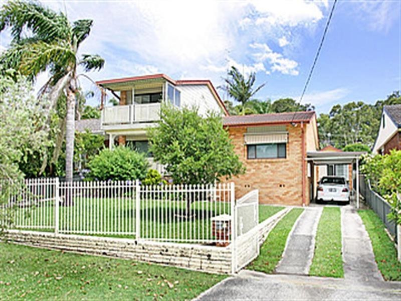 36 Rays Road, Bateau Bay NSW 2261
