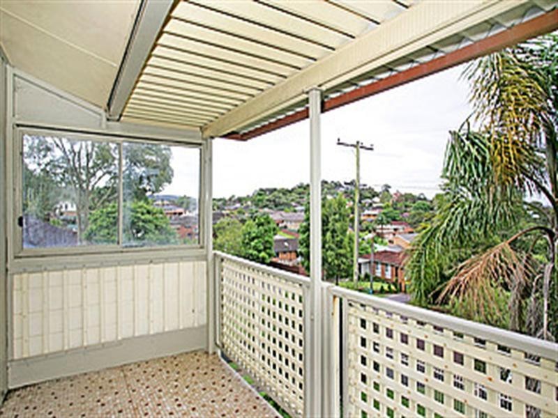 36 Rays Road, Bateau Bay NSW 2261