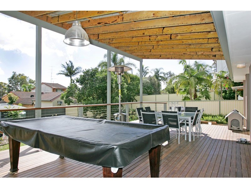 35 Mermaid Drive, Bateau Bay NSW 2261