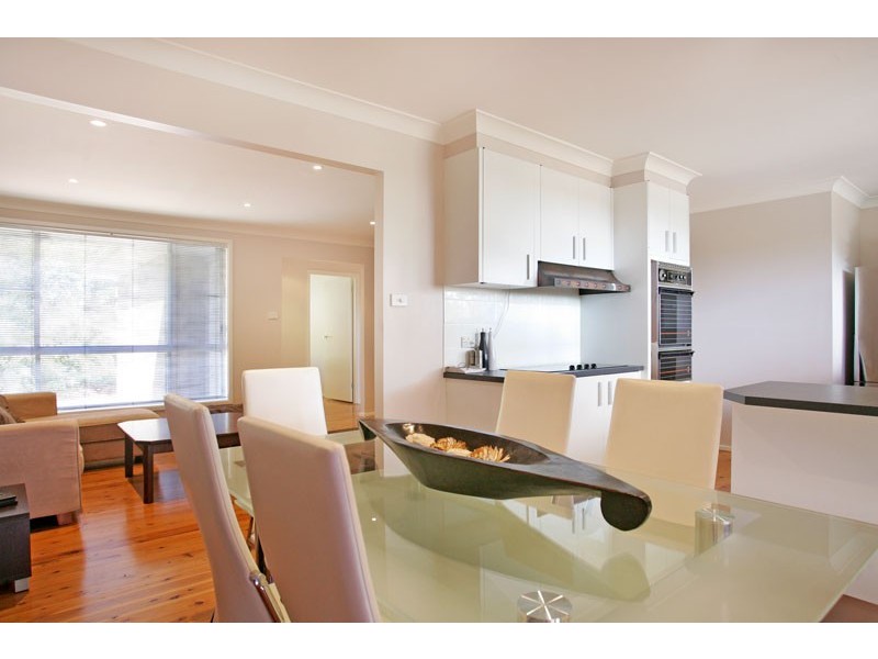 35 Mermaid Drive, Bateau Bay NSW 2261