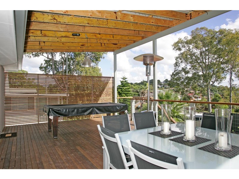 35 Mermaid Drive, Bateau Bay NSW 2261