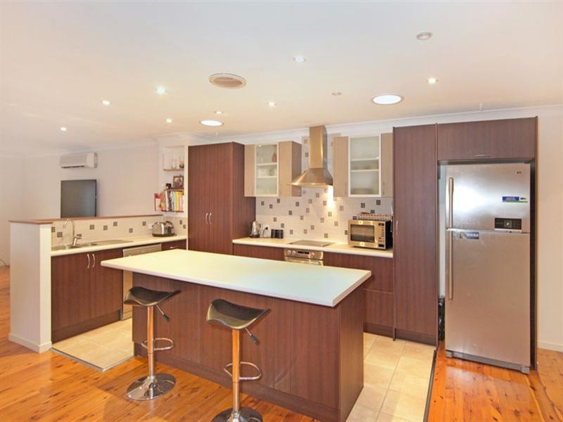 41 Berne Street, Bateau Bay NSW 2261