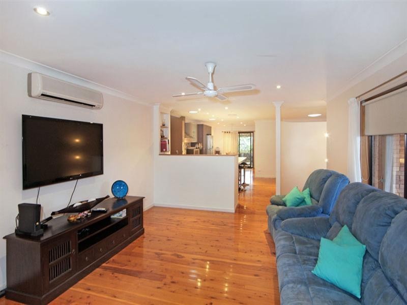 41 Berne Street, Bateau Bay NSW 2261