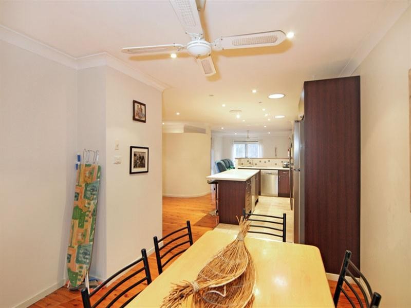 41 Berne Street, Bateau Bay NSW 2261